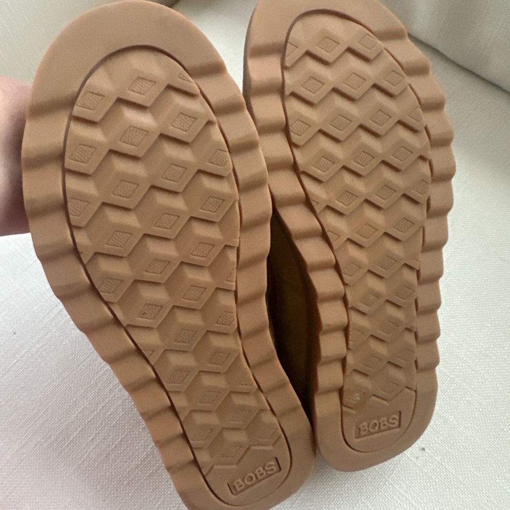 NEW Skechers BOBS Memory Foam Moccasin Slippers Faux Fur Lined Tan Women’s 8 - Picture 5 of 7